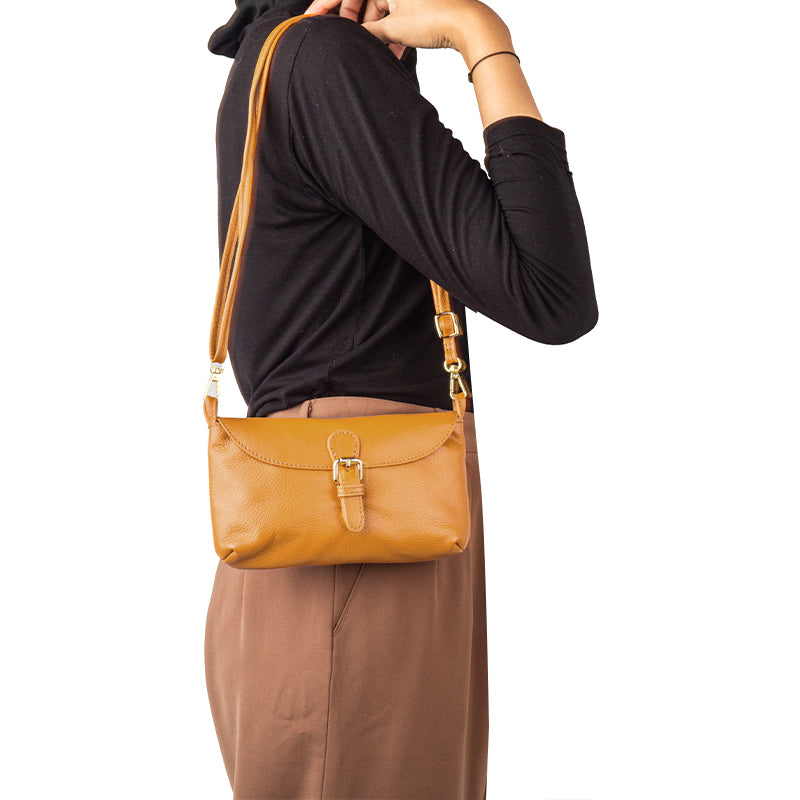 Tas Selempang Wanita Gino Mariani Avellana Apricot Yellow