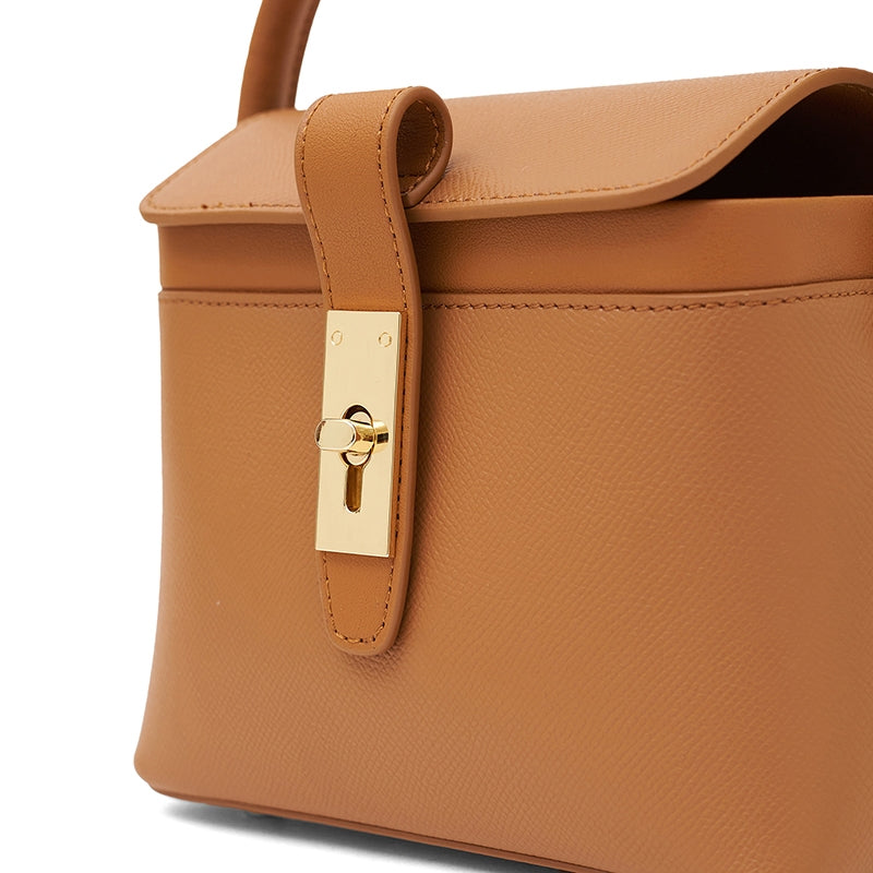 Tas Selempang Wanita Gino Mariani Benicia Tan