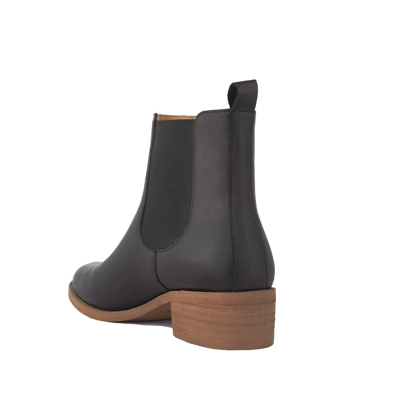 Sepatu Boots Wanita Kulit Gino Mariani Airen Black