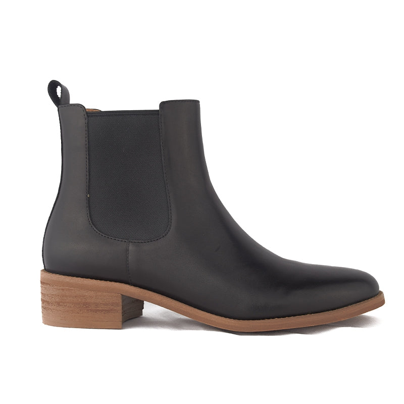 Sepatu Boots Wanita Kulit Gino Mariani Airen Black