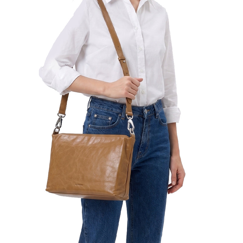 Tas Wanita Shoulder Bag Gino Mariani Daisha Brown