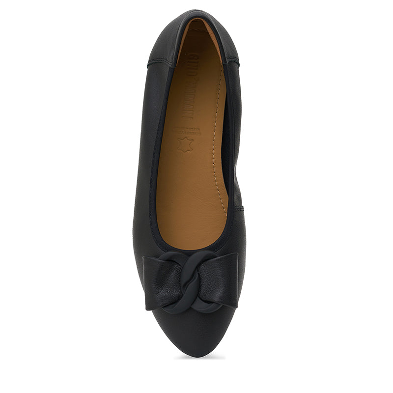 FALLENY BLACK