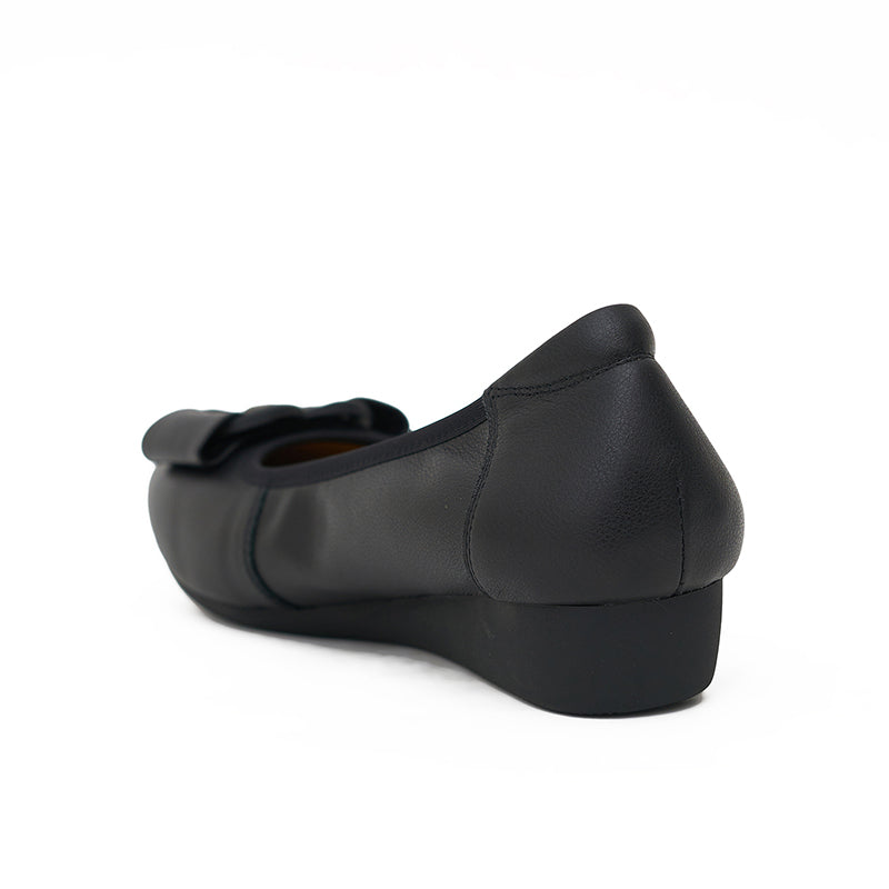 FALLENY BLACK