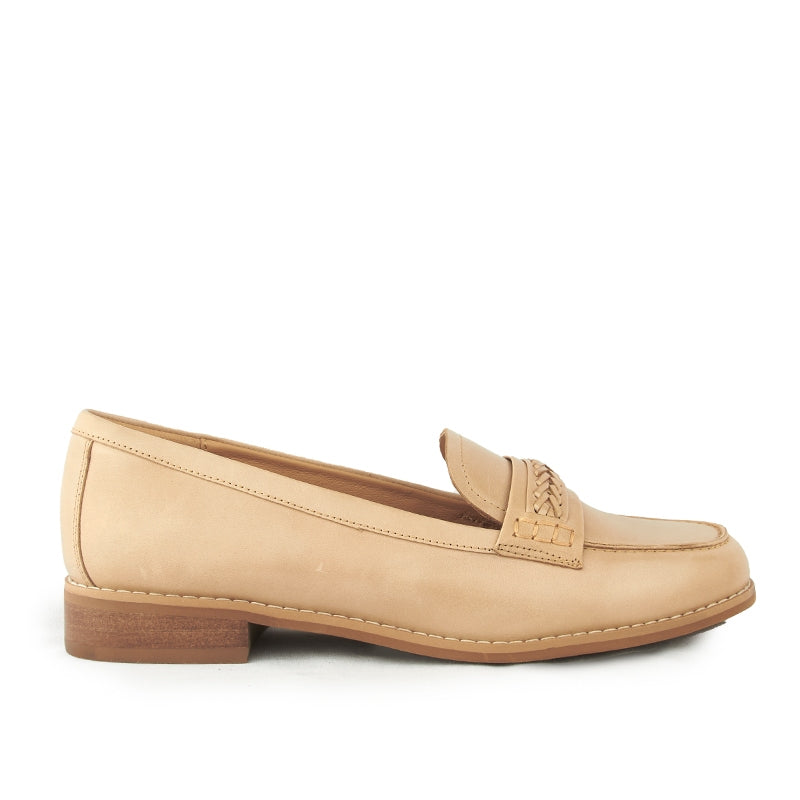 Sepatu Wanita Casual Loafer Gino Mariani Airuna Khaki