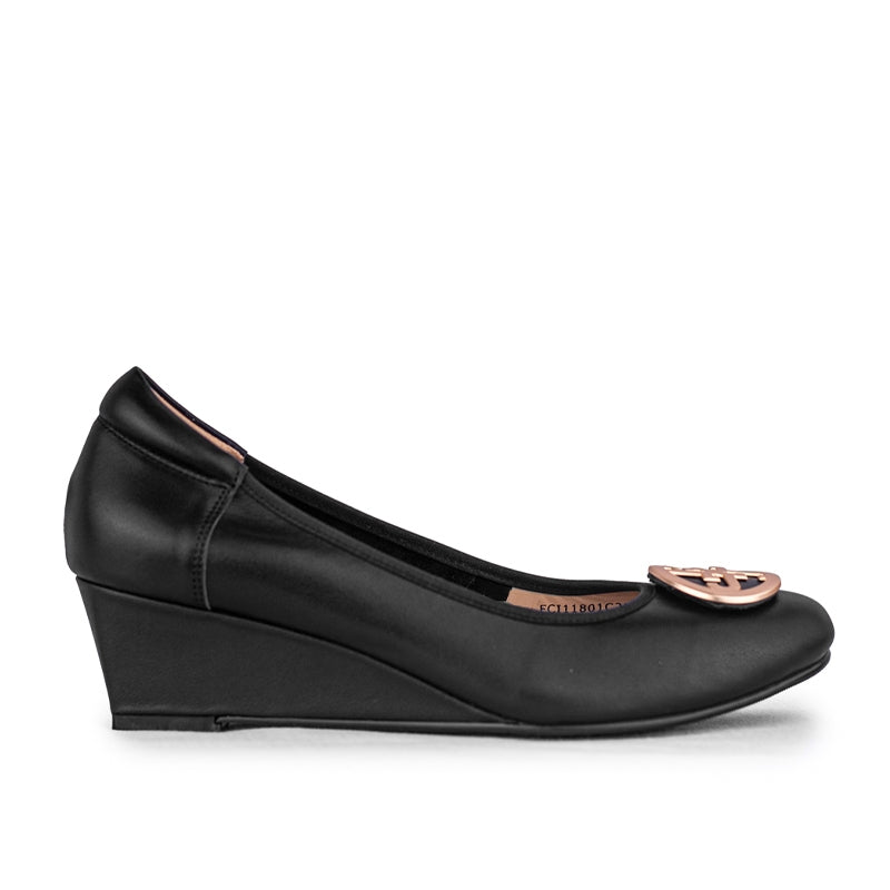 Sepatu Casual Formal Wanita Gino Mariani Clarice Black