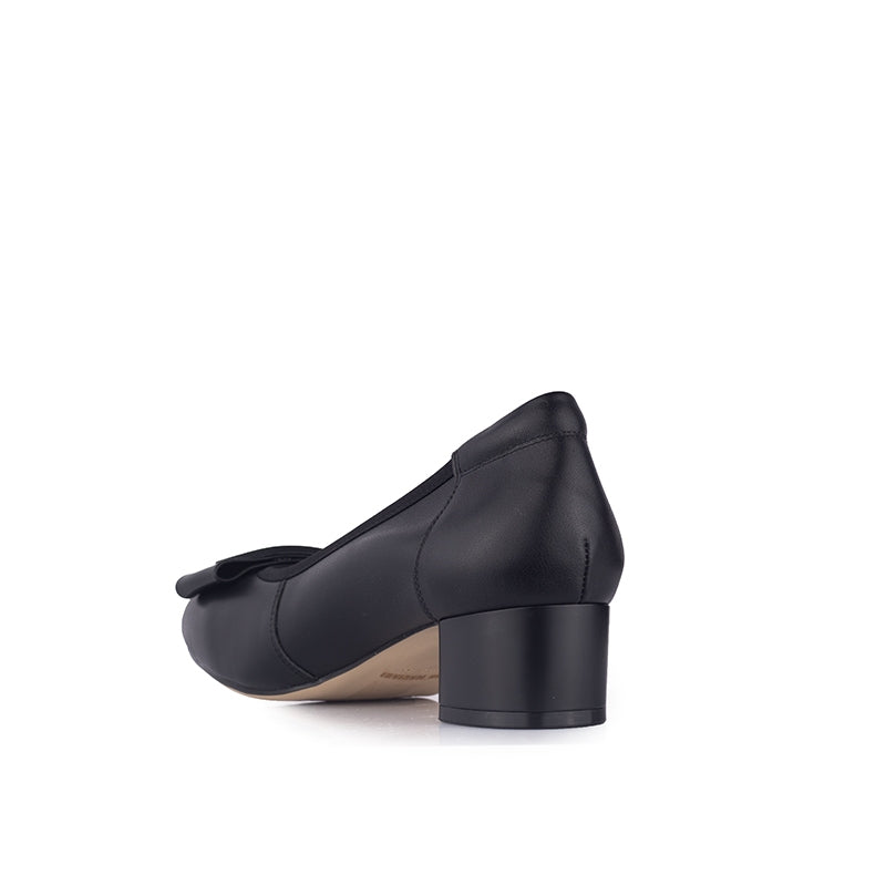 Sepatu Pantofel Formal Wanita Gino Mariani Delta Hitam
