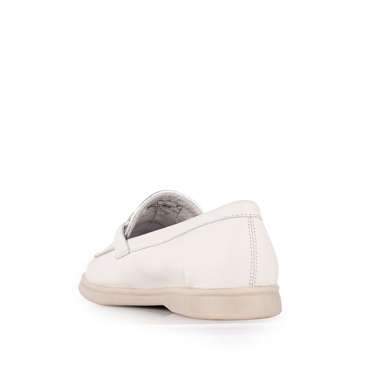 Sepatu Wanita Casual Loafer Moccasin Gino Mariani Emery 5 Bone White