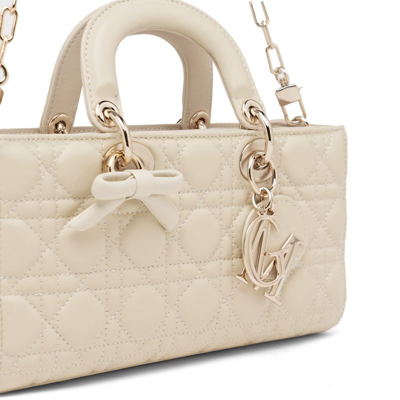 Tas Wanita Quilted Top handle Gino Mariani Axelia Offwhite