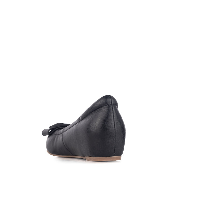 Sepatu Flats Wanita Gino Mariani Jacinda Black