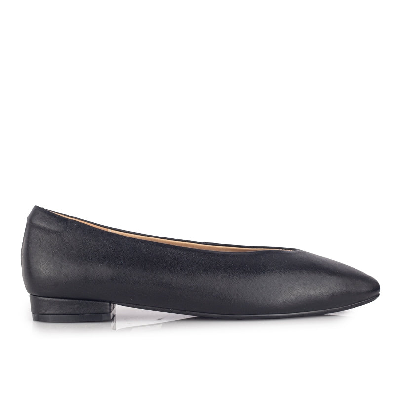 Sepatu Flats Wanita Gino Mariani Georgina Black