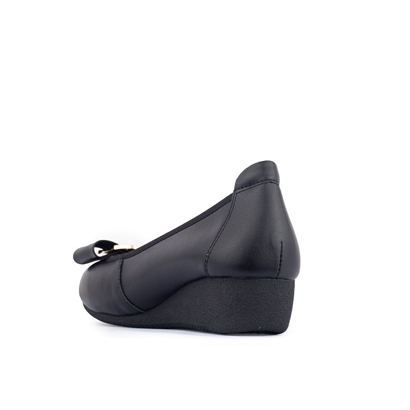 Sepatu Casual Wanita Gino Mariani Freya Black