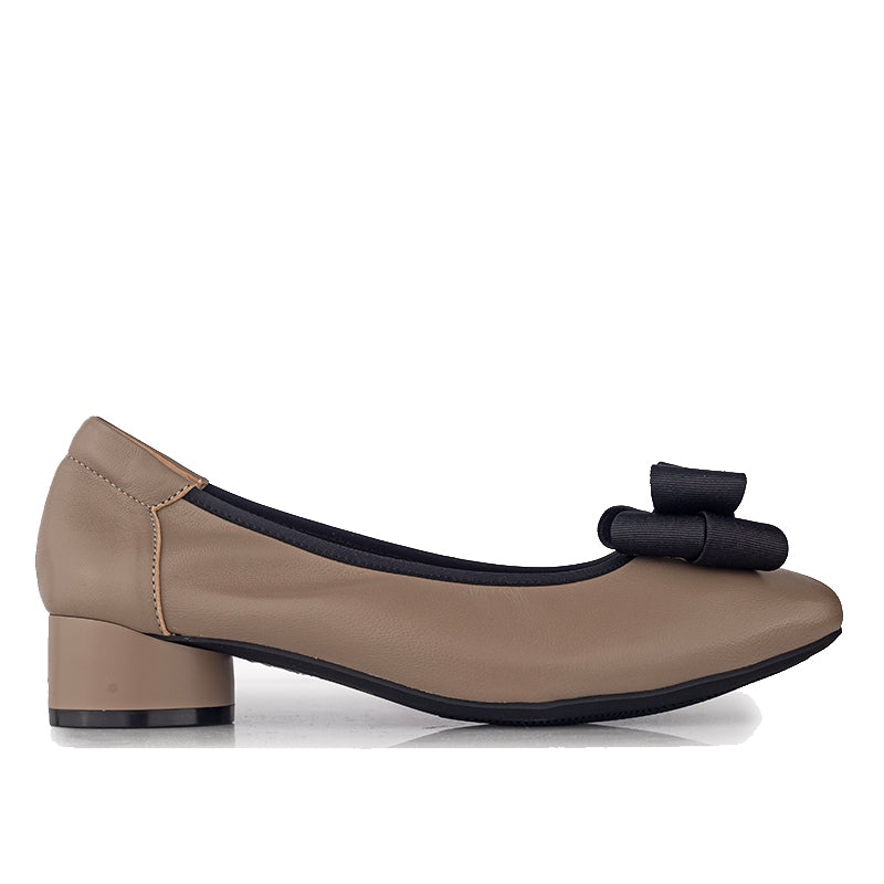 Sepatu Pantofel Formal Wanita Gino Mariani Elara 1 Khaki