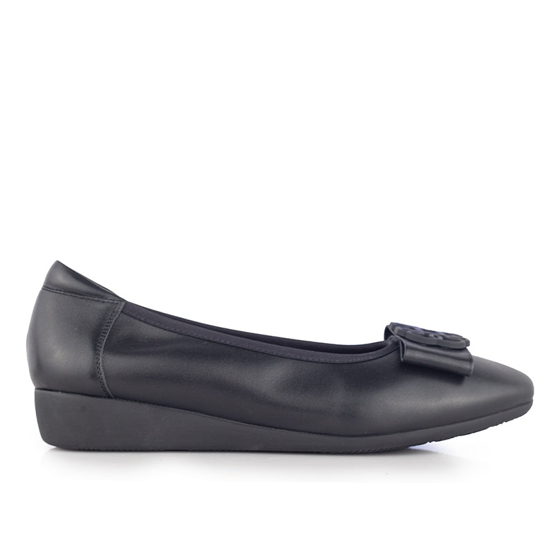 Sepatu Flat Wanita Gino Mariani Glenda Black