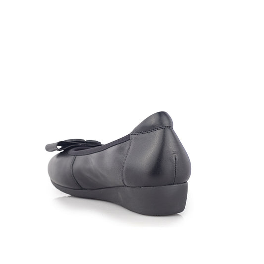 Sepatu Flat Wanita Gino Mariani Glenda Black