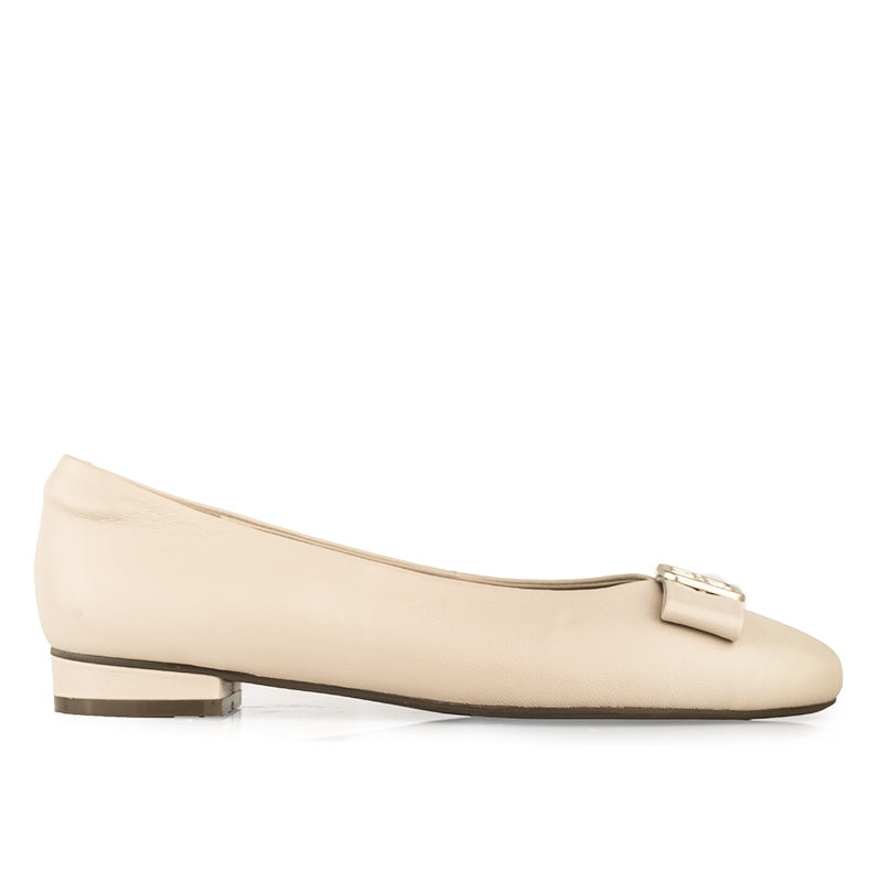 Sepatu Ballet Flats Wanita Gino Mariani Hasena Apricot