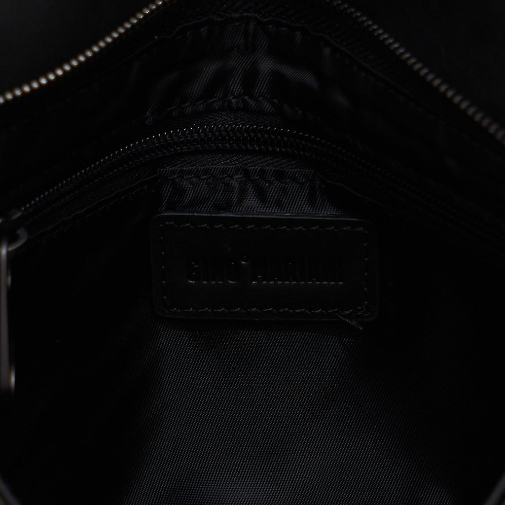 EKAN BLACK