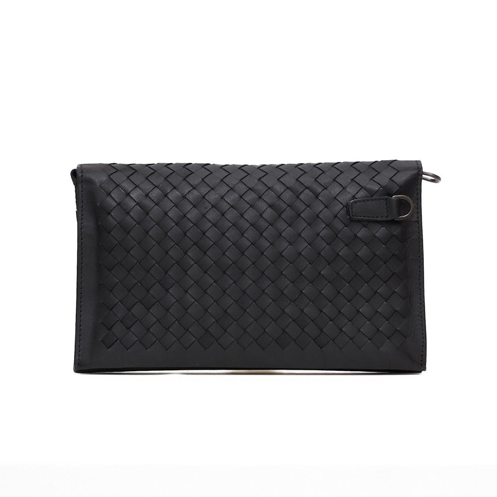 EKAN BLACK