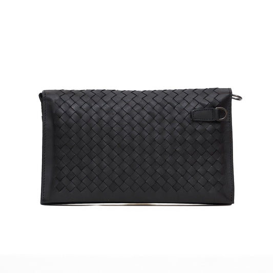 EKAN BLACK