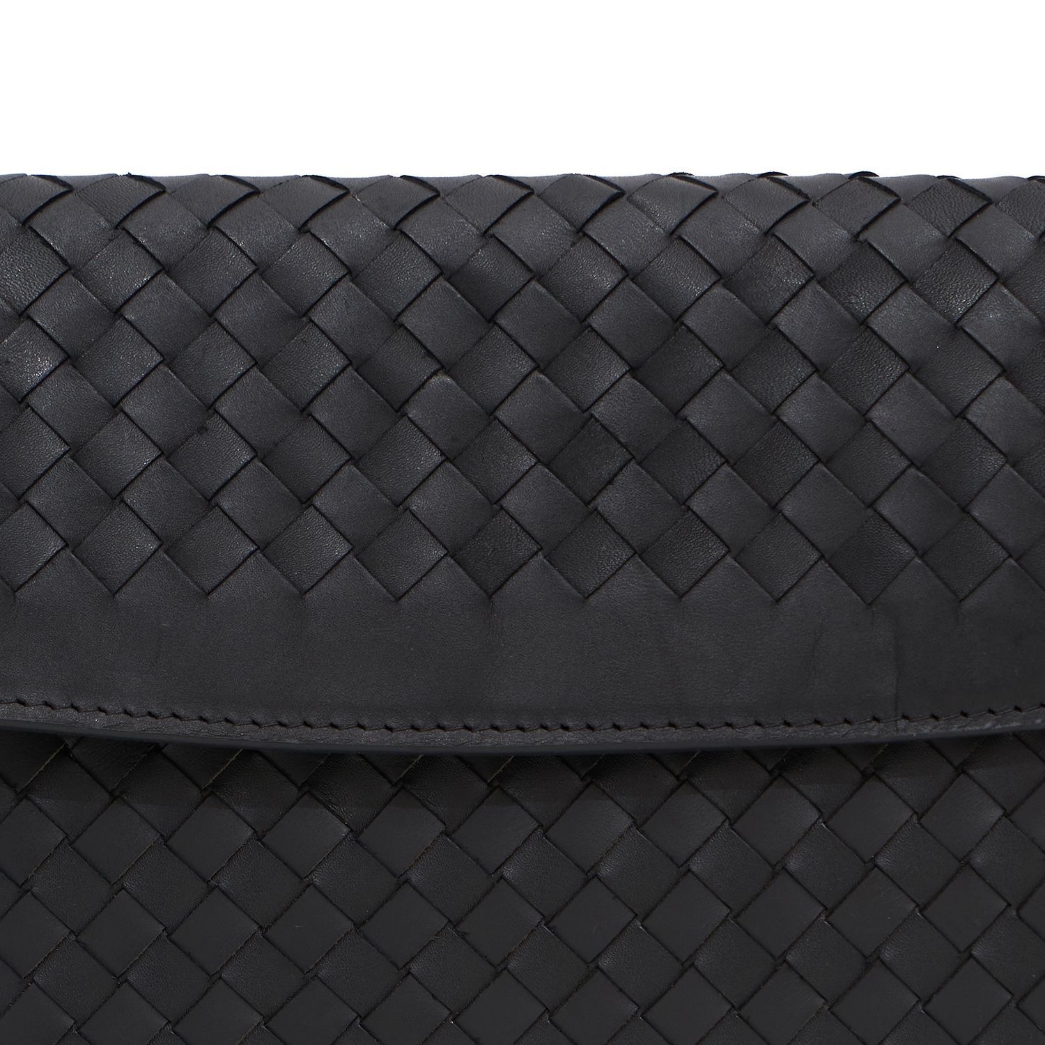 EKAN BLACK