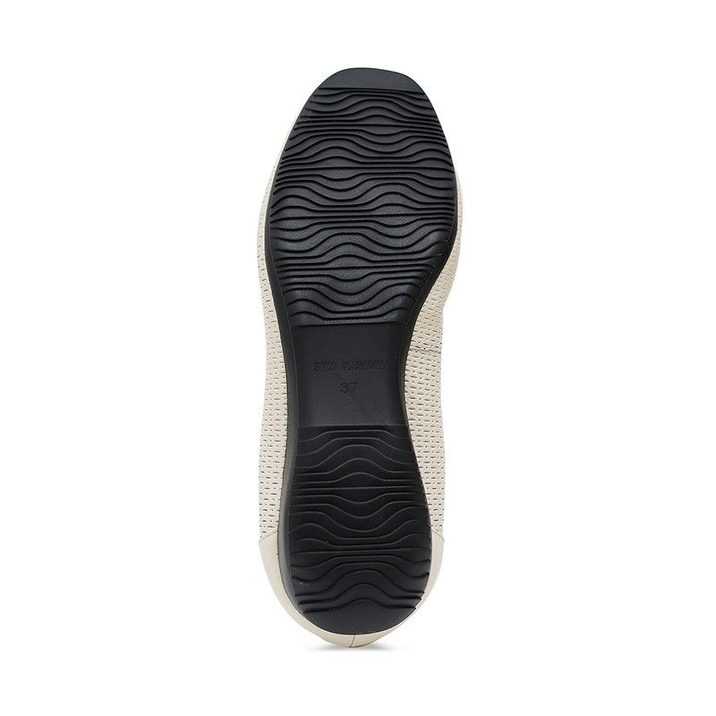 FERA WHITE