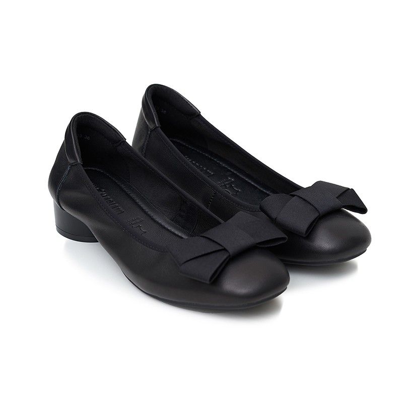 ELARA BLACK