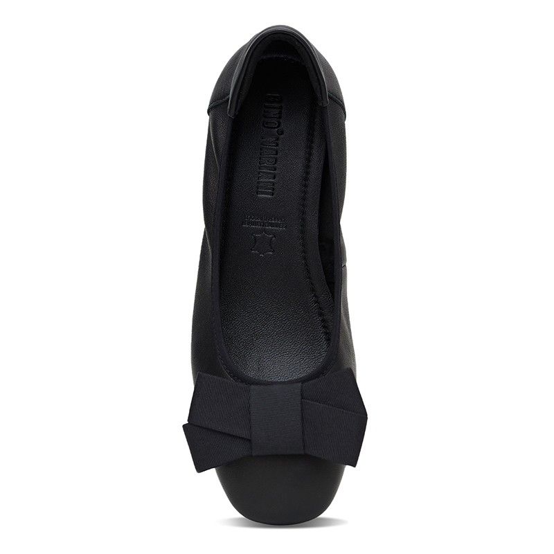 ELARA BLACK
